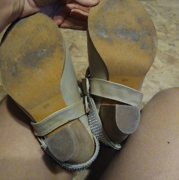 Booties - Picture 4 of 4